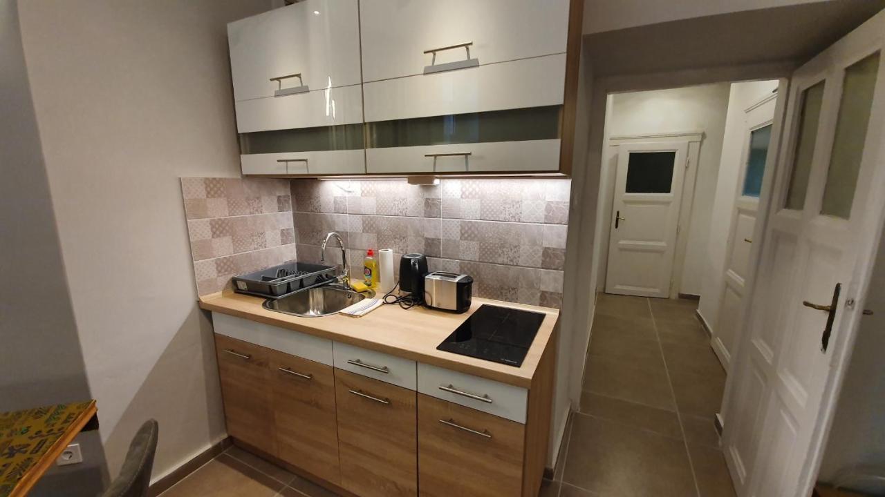 Modern Parkside Garden View Apartment 布达佩斯 外观 照片